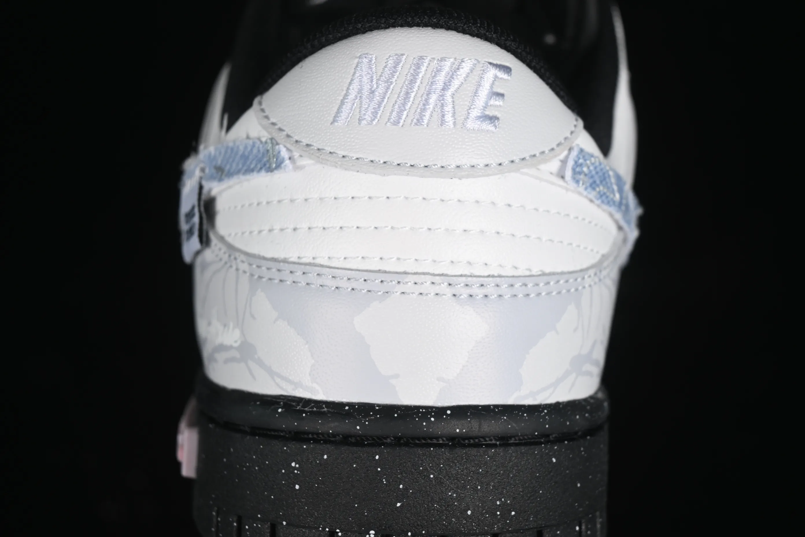 All Categories Nk SB Dunk Series Nk SB Dunk Low Low-top sneakers Nk Dunk Low Panda Prank Dream Lead Star Love Special Gift Box Low-top casual sneakers DD1391-100